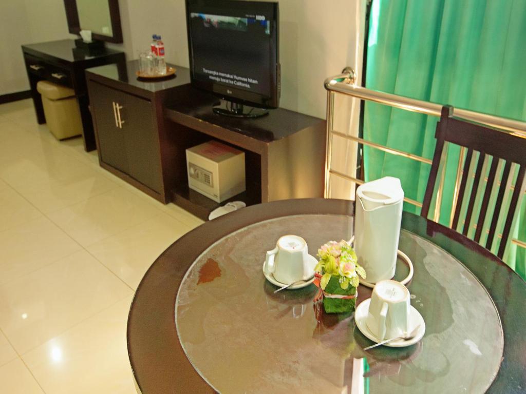 Hotel Celebes Makassar Chambre photo